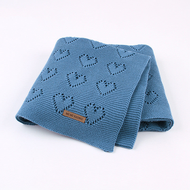 Knitted Baby Heart Hollow Windproof Blanket