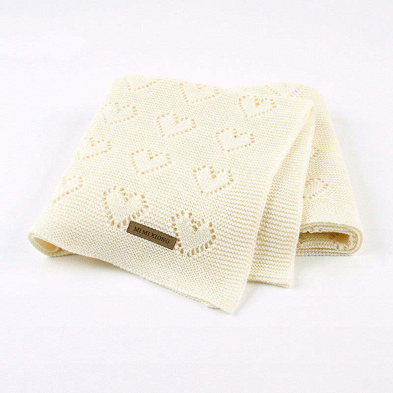 Knitted Baby Heart Hollow Windproof Blanket