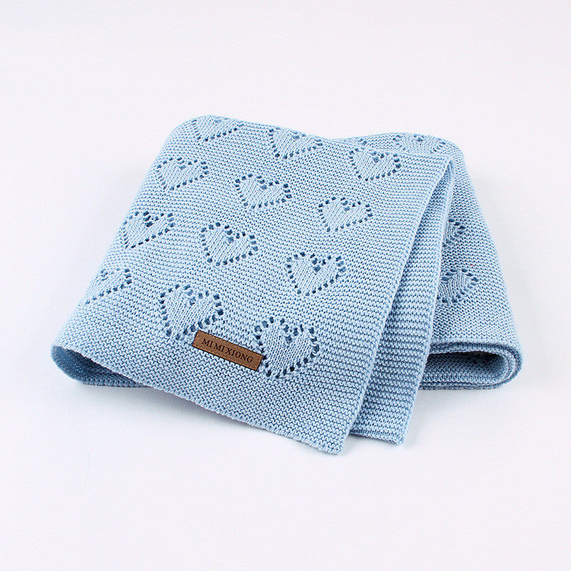 Knitted Baby Heart Hollow Windproof Blanket